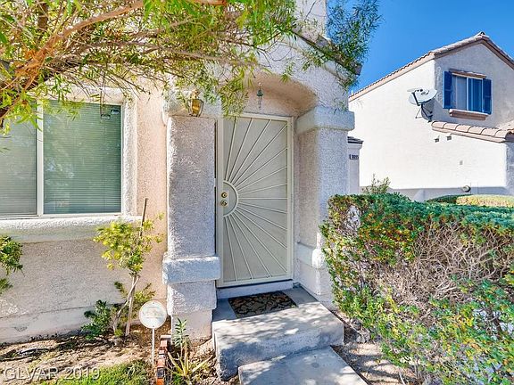 5th image of 10095 Fine Fern St
