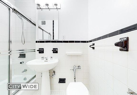 5th image of 436-442 E 81st St #1D