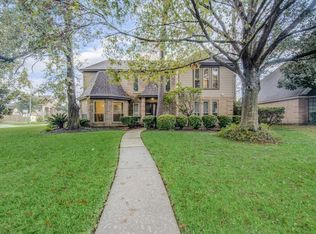 16903 Butteroak Dr, Spring, TX 77379