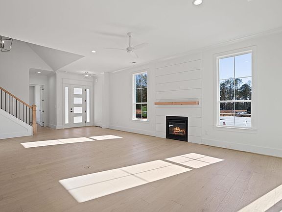 7th image of this home