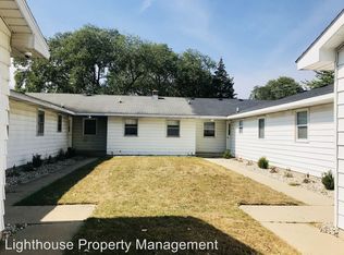 42 50th St SW APT B, Wyoming, MI 49548