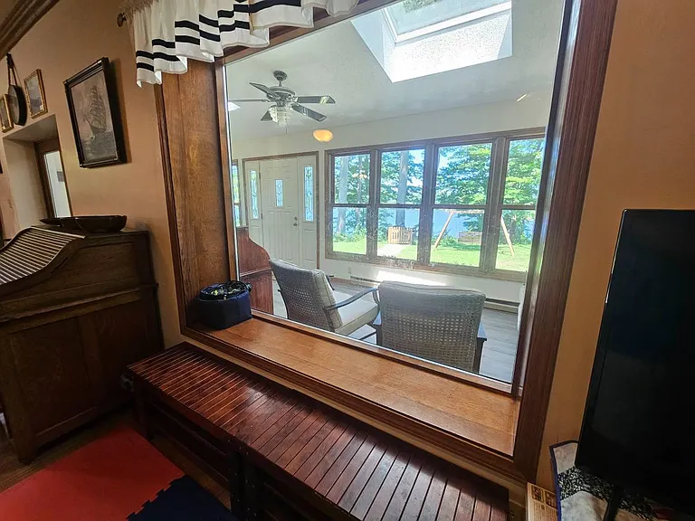 10040 Maple Valley Dr — Photo 7