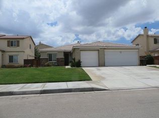 11183 Shanandoah St, Adelanto, CA 92301