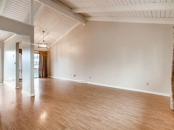 3rd image of 4344 W Roanoke Pl
