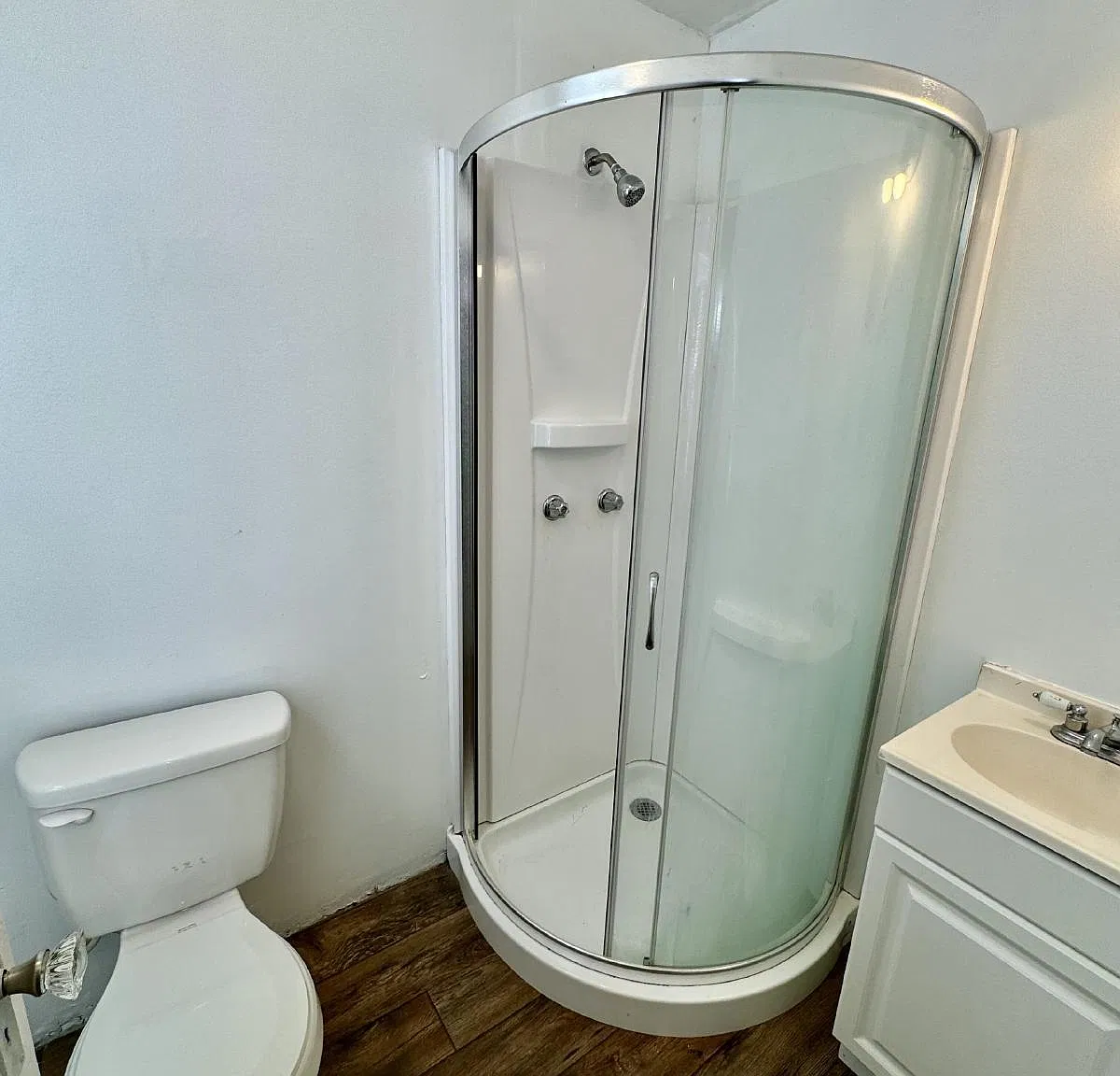 1 bed, 1.0 bath, 1514 sqft, $900 — Photo 2