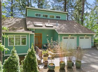 4032 SW Hewett Blvd, Portland, OR 97221