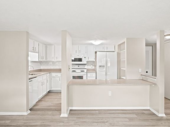 4th image of 8005 Revere Pl