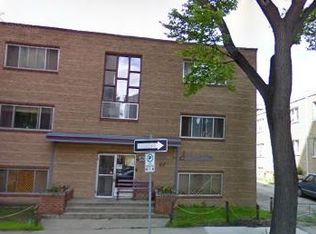40 Hargrave St #25, Winnipeg, MB R3C 1N1