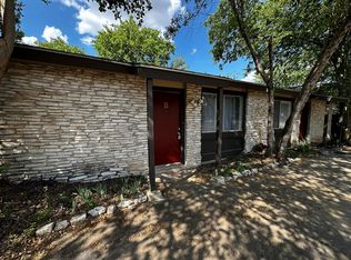 310 Craigmont Dr #B, Austin, TX 78745