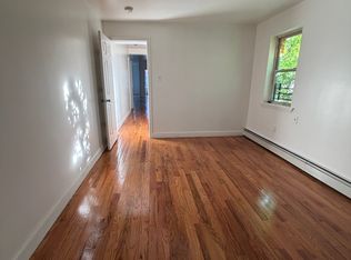 823 E 220th St FLOOR 2, Bronx, NY 10467