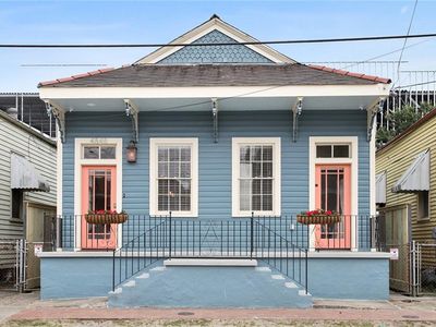 4848 Tchoupitoulas St, New Orleans, LA, 70115