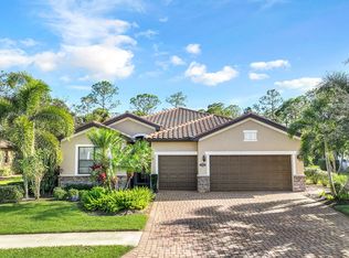 3881 Treasure Cove Cir, Naples, FL 34114