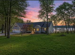 122 Holland Point, Eureka Springs, AR 72631
