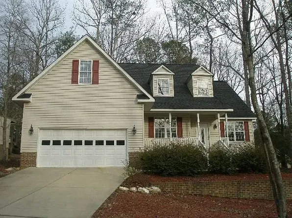 1704 Irish Blvd, Sanford, NC 27332