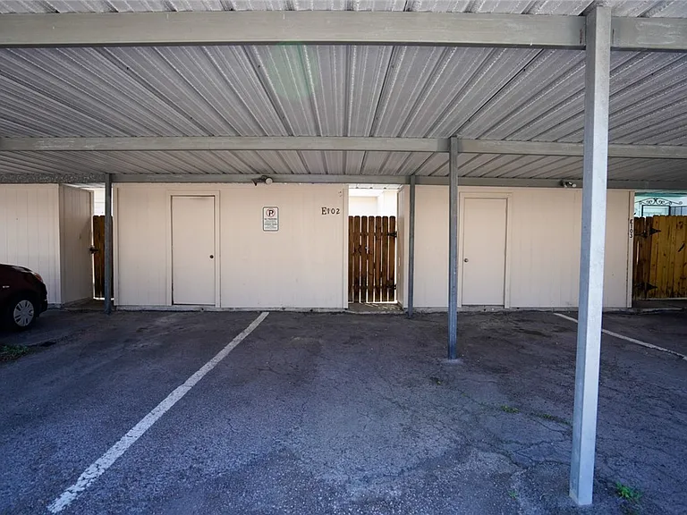 6702 Everhart Rd E #102 — Photo 19
