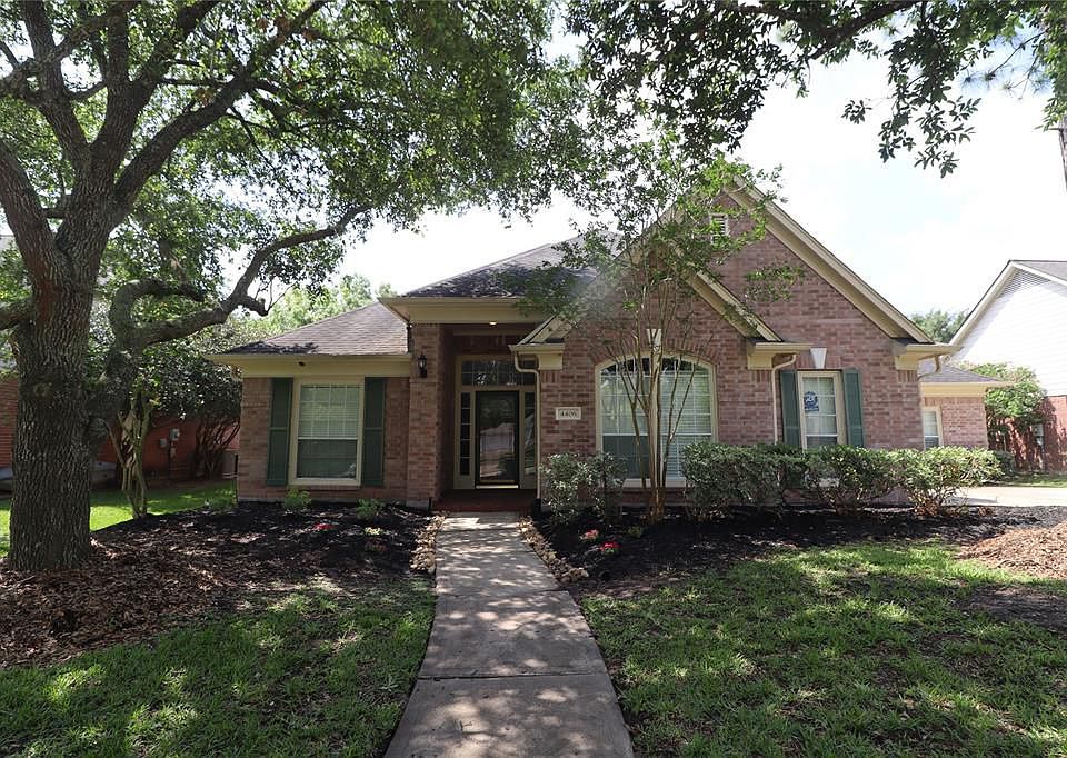 1st image of 4406 N Pine Brook Way
