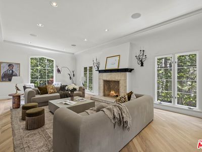 736 S Cloverdale Ave, Los Angeles, CA, 90036