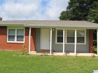 8296 Old Railroad Bed Rd, Ardmore, AL 35739