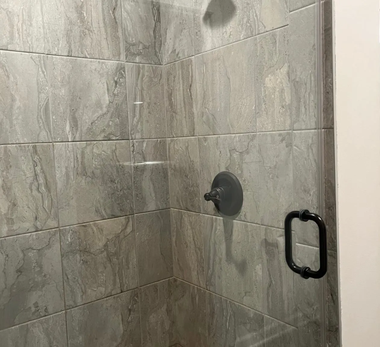 1 bed, 830 sqft, $1,550 — Photo 3