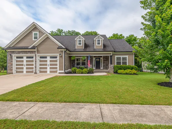 8355 Skybrook Dr, Ooltewah, TN 37363