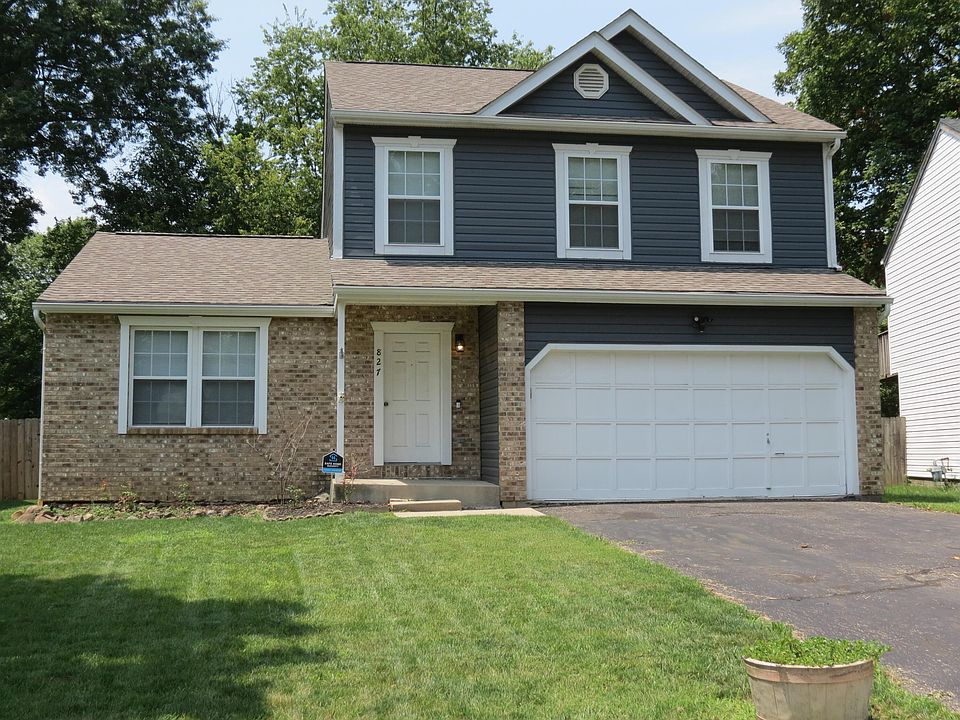 1st image of 827 Lizzie Ln