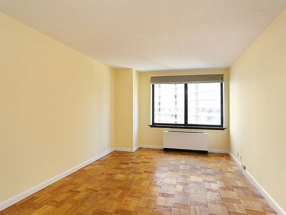 5th image of 415 E 37th St APT 12N