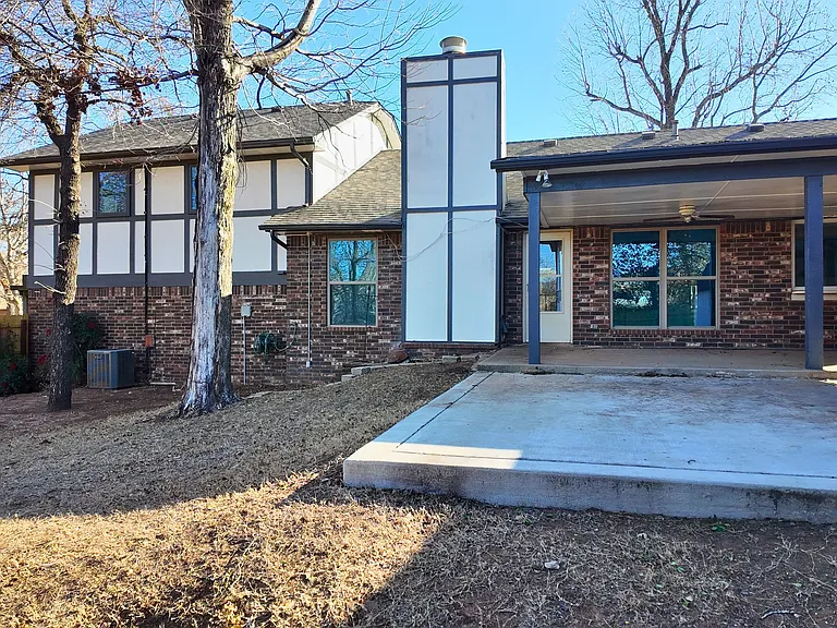 225 N Tunbridge Rd — Photo 63