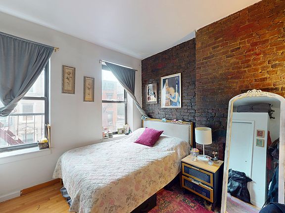 2nd image of 168 Rivington St APT 3B