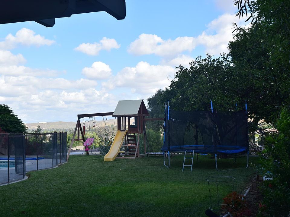 2nd image of 7591 Whitney Dr