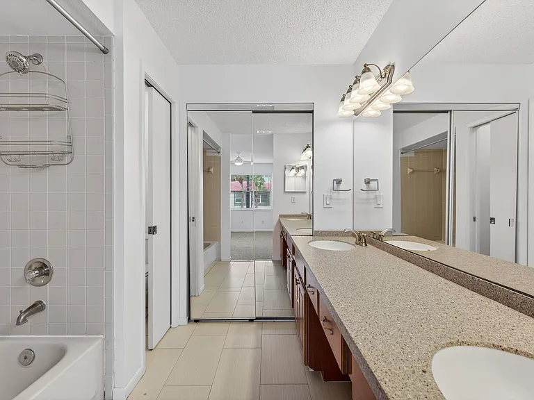 484 Santa Cruz Pl NE #G — Photo 23