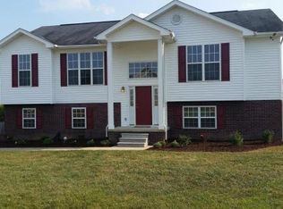 1001 Zack Ct, Jonesborough, TN 37659