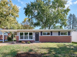 360 Larry Dr, Florissant, MO 63033