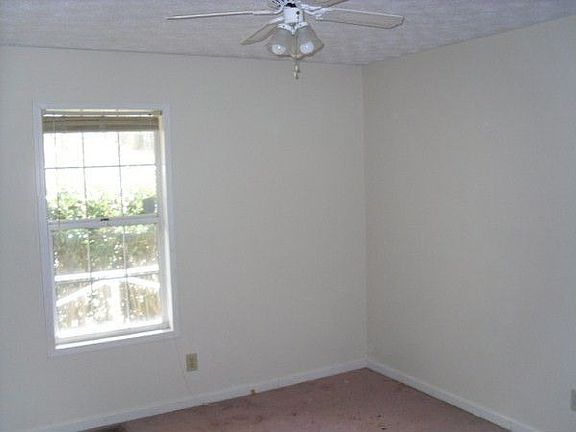 2nd image of 1505 Forest Ct