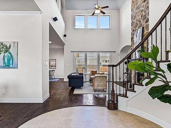 2nd image of 366 Ash Brook Ln #2