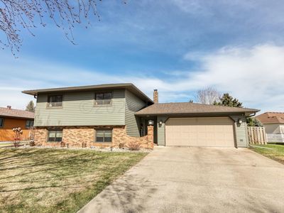 3914 4th St S, Moorhead, MN, 56560
