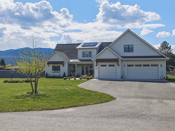 4th image of 2541 McCauley Ln