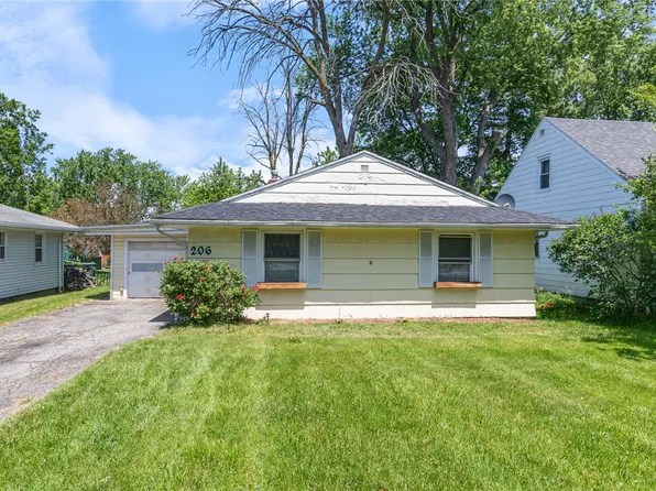 206 English Rd, Rochester, NY 14616
