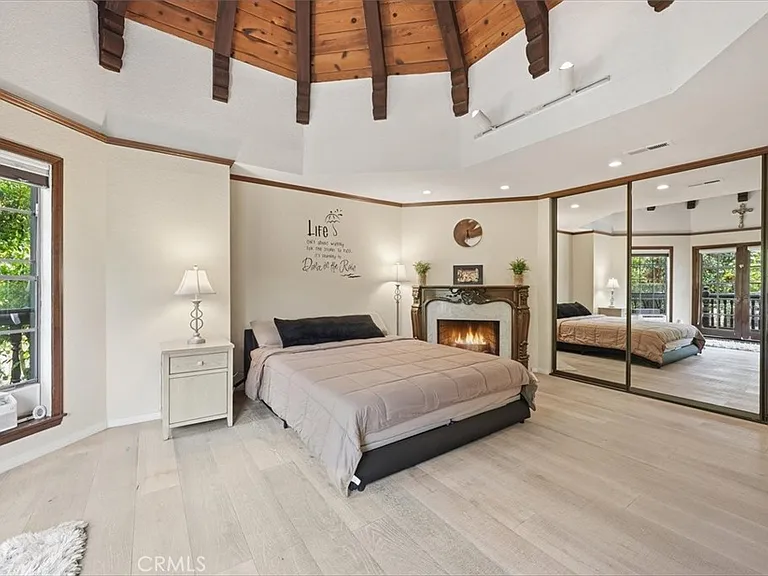 227 S Irena Ave — Photo 42