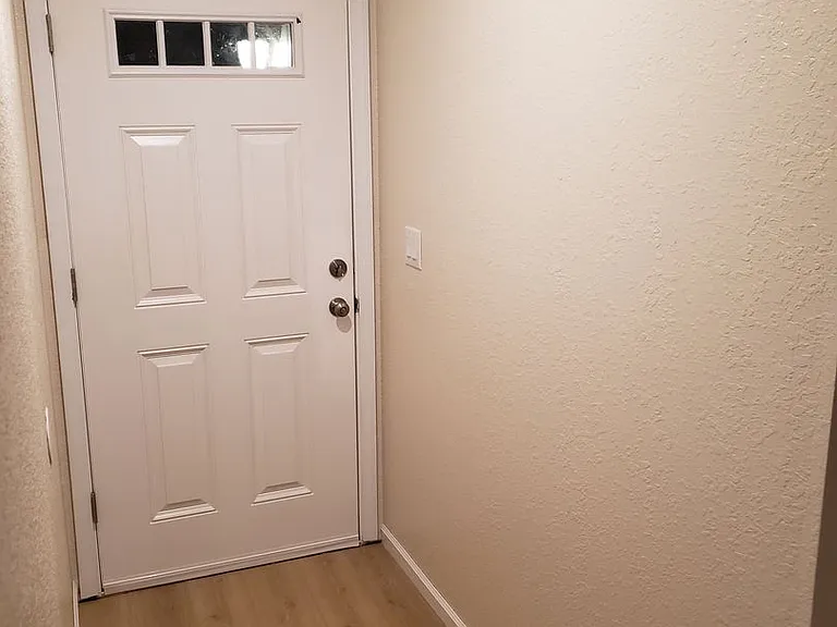 1127 Jaxon Way — Photo 5