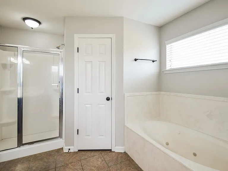 9069 Gavin Dr — Photo 12