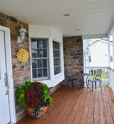 4th image of 75 Copper Beach Ct