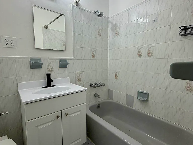 2922 Nostrand Ave #B — Photo 9