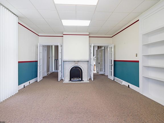 4th image of 408 Lee Ave