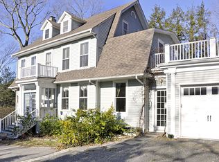 47 Tompkins Rd, Scarsdale, NY 10583