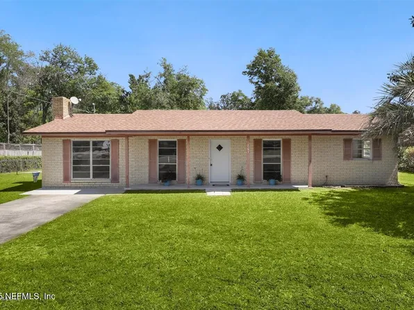 801 N LOWDER Street, Macclenny, FL 32063
