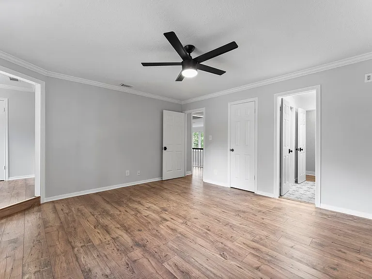 8911 Tranquil Park Dr — Photo 34