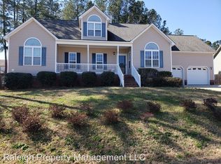 424 Majestic Oak Dr, Garner, NC 27529
