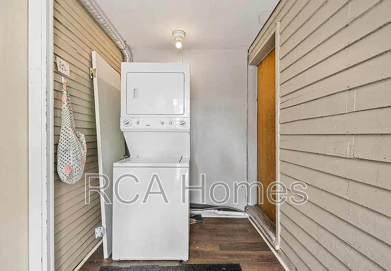 906 Laurel St #2 — Photo 8