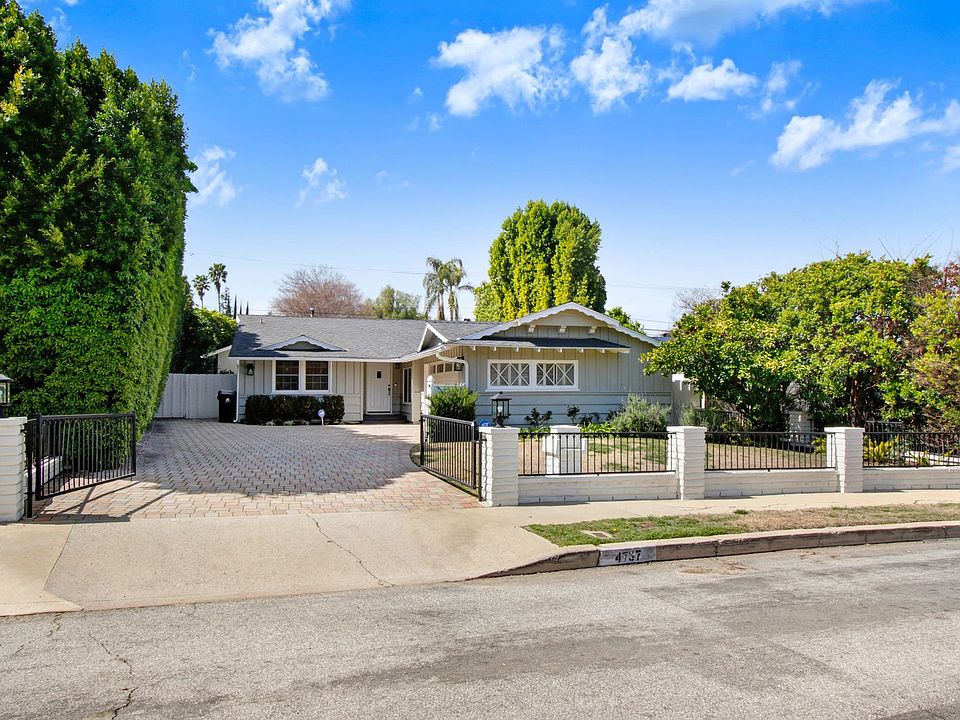1st image of 4737 Santa Lucia Dr