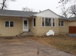 504 5th St, Page, ND 58064